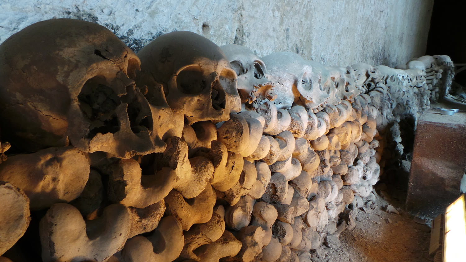 Cimitero delle Fontanelle